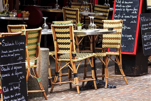 5 restaurantes buenos y baratos en París